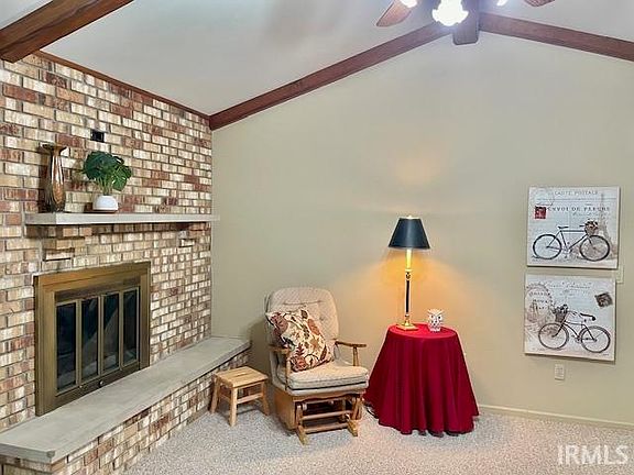 5th image of 2613 S Willow Creek Dr