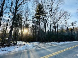 68 Town Woods Road, Old Lyme, CT 06371