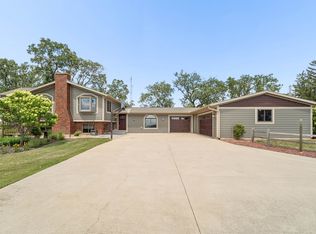 N5748 Metovale Rd, Brandon, WI 53919