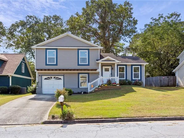 1555 Clifton Downs Dr SE, Atlanta, GA 30316