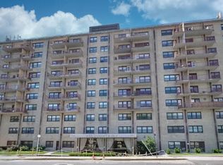 1000 Clove Rd APT 7M, Staten Island, NY 10301