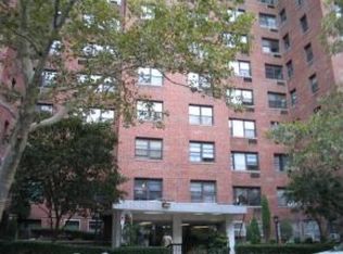 303 Beverley Rd #150, Brooklyn, NY 11218