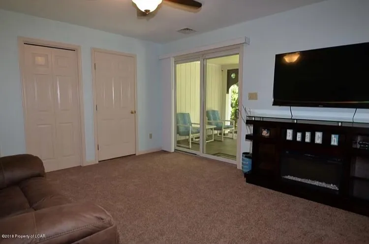49 Nittany Ln — Photo 12