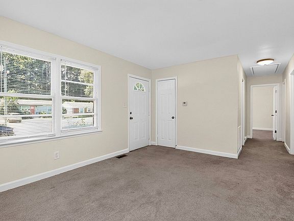 3rd image of 3942 Tillman Rd