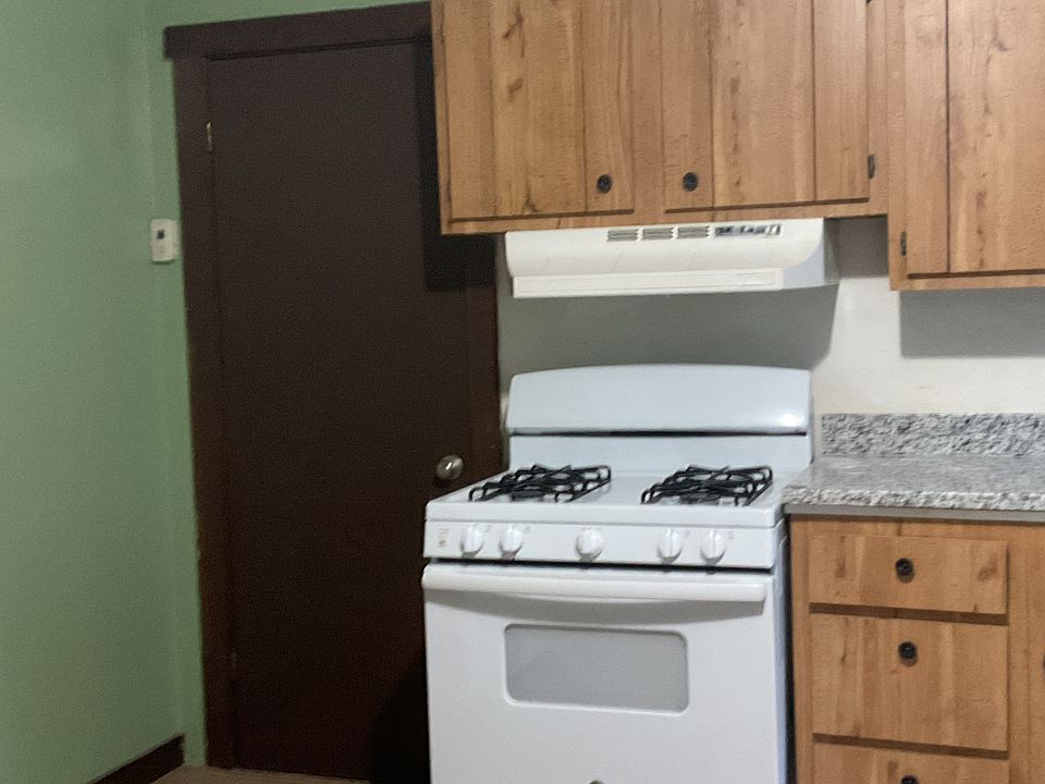 Gas stove