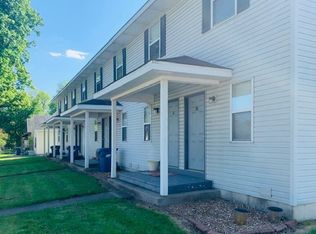 Division Townhouses, Springfield, MO 65803
