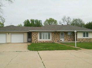 8104 W State Highway 4, Beatrice, NE 68310