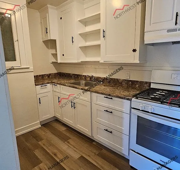 509 N Rock St — Photo 16