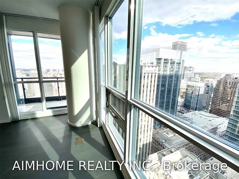 70 Temperance St #3903 — Photo 16