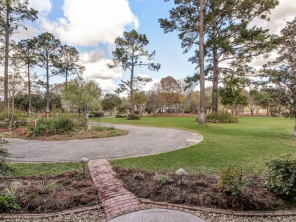 Large Circular Drive