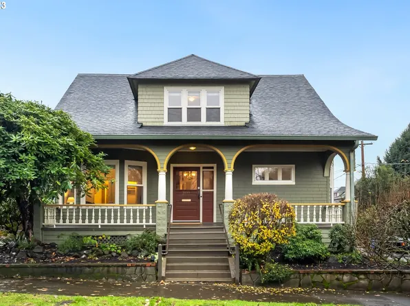 2304 SE Main St, Portland, OR 97214