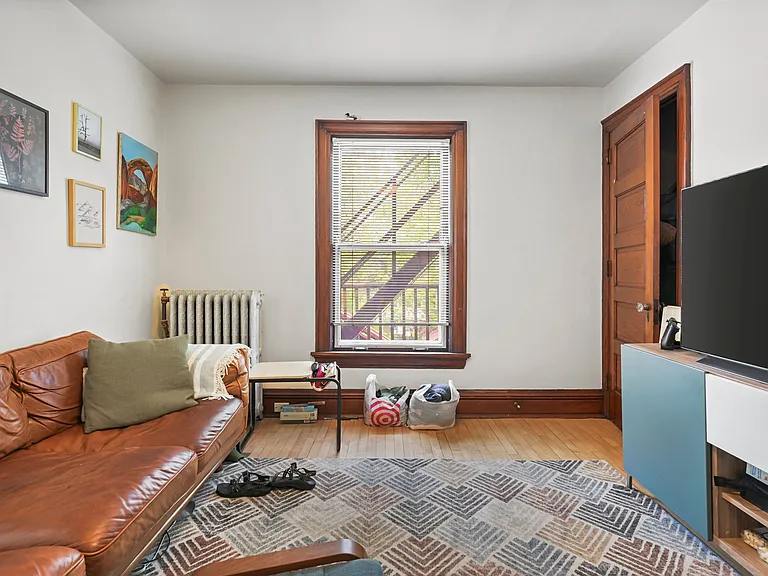 1238 Spaight St #2 — Photo 4