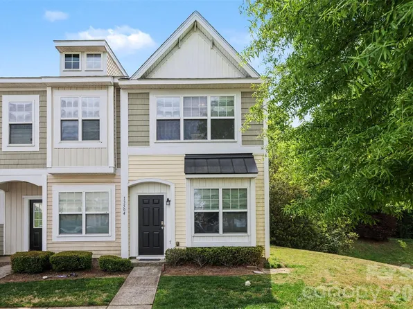 13504 Calloway Glen Dr, Charlotte, NC 28273