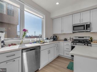 3000 Schirra Ln, Philadelphia, PA 19125
