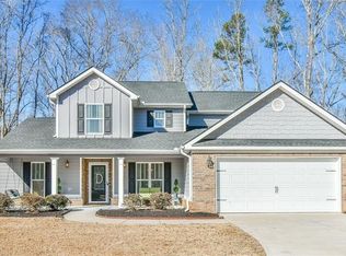 268 Poppyfield Farm Dr, Good Hope, GA 30641