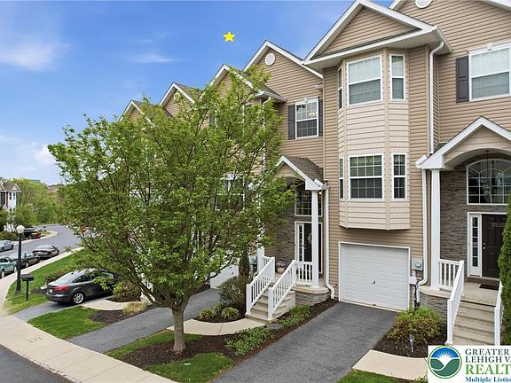 2nd image of 2223 Rising Hill Rd
