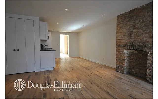 Rented by Douglas Elliman | media 17
