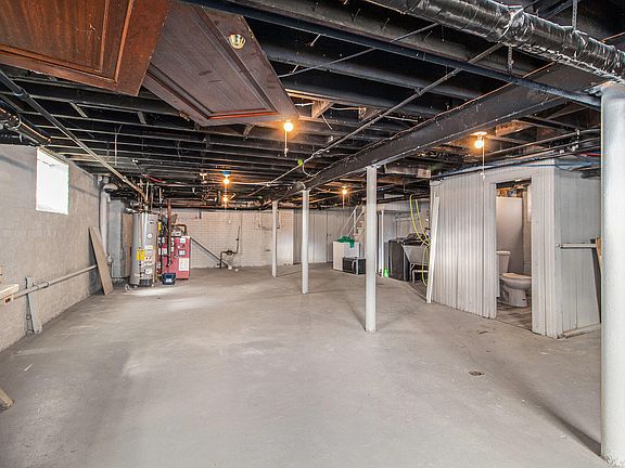 3rd image of 14310 Asbury Park