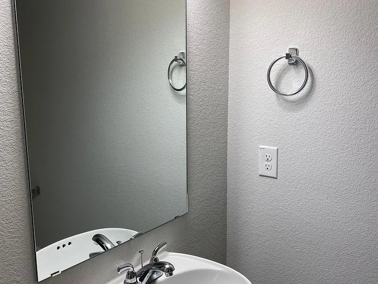 1702 Swayback Ln — Photo 20