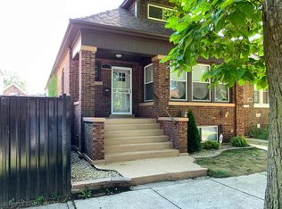 7823 S Champlain Ave, Chicago, IL 60619