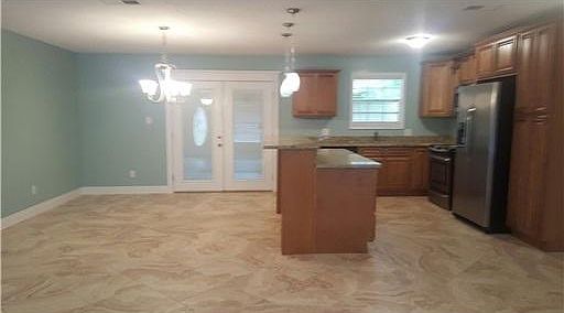 4th image of 2405 Heritage Dr