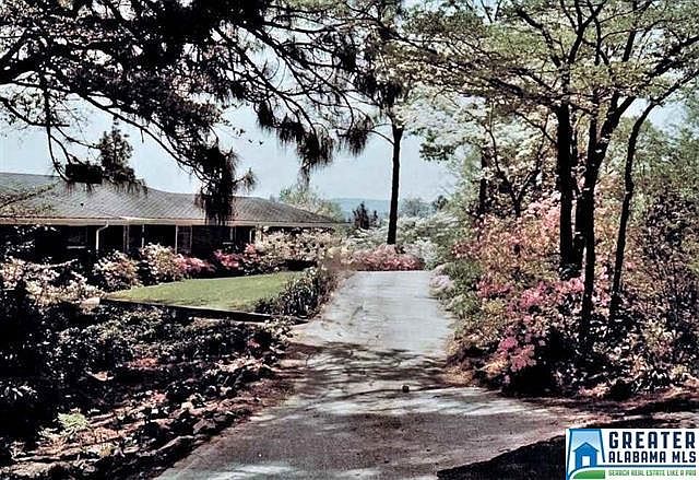 2nd image of 2647 Alta Glen Dr