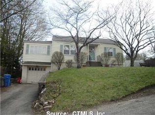 29 Smith Ave, Waterbury, CT 06708