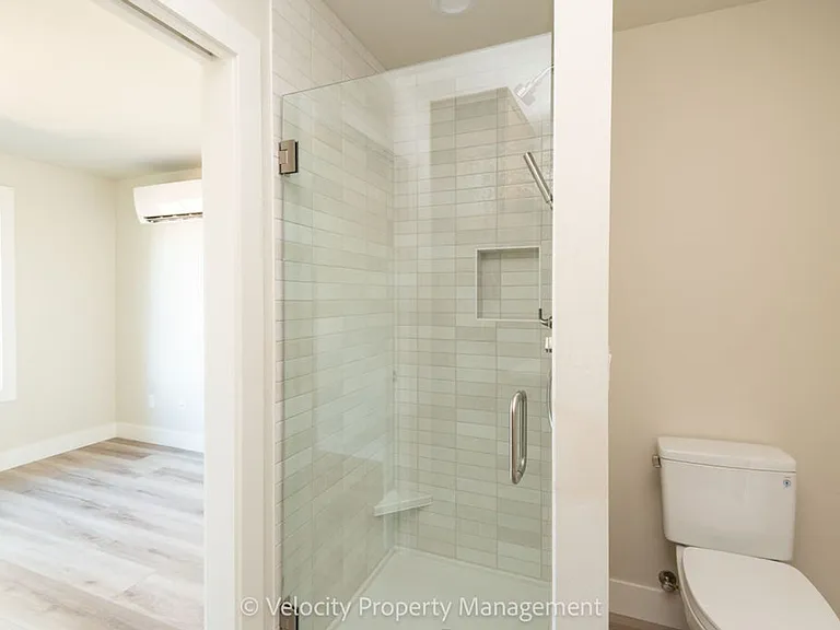 3031 NW Tharp Ave #2 — Photo 17