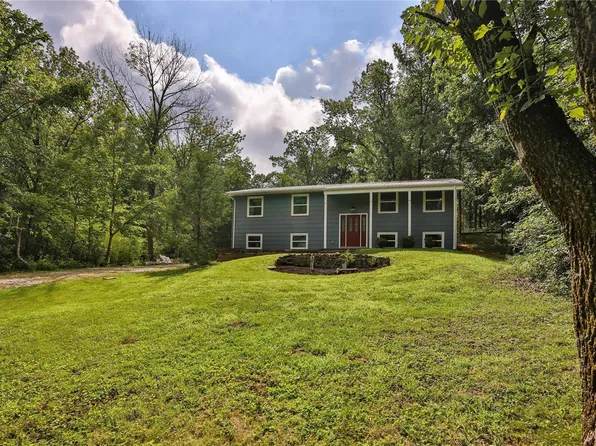 3846 Oak Hill Dr, Catawissa, MO 63015