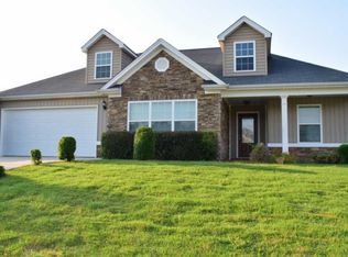 827 Colony Cir, Fort Oglethorpe, GA 30742