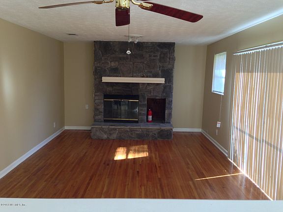 3rd image of 14066 La Launa Circle N