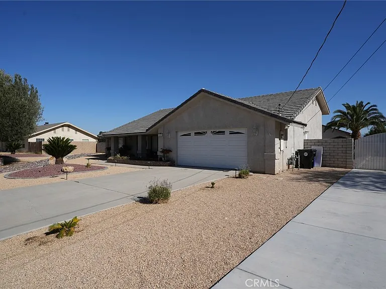 18895 Siesta Dr — Photo 4