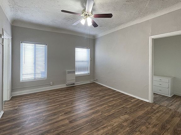 2nd image of 625 S Burlington Ave APT 309