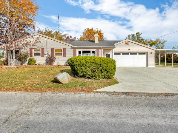 3203 Hoyer Rd, Jackson, MI 49201