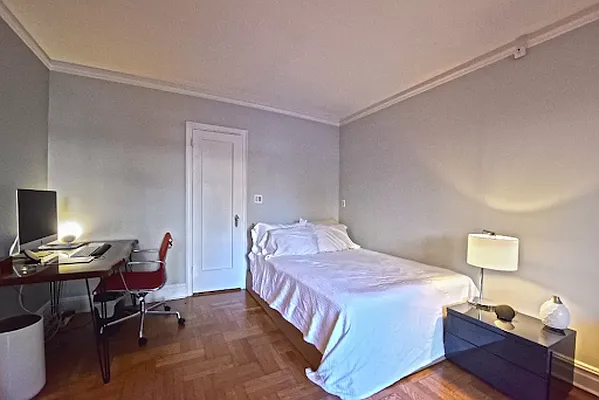 Rented by Bank Neary | media 21