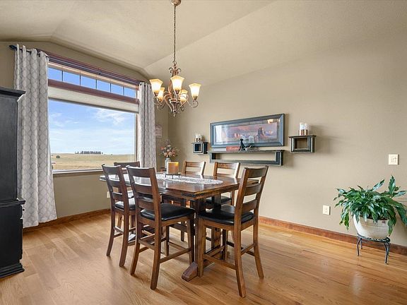 5th image of 37970 Jane Ln E