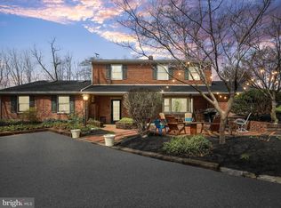 2051 Guilford Station Rd, Chambersburg, PA 17202