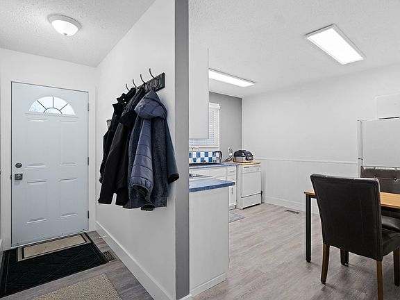 4th image of 14234 31st St NW