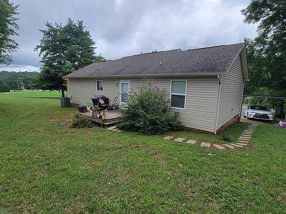 4th image of 2334 Pennell Cir