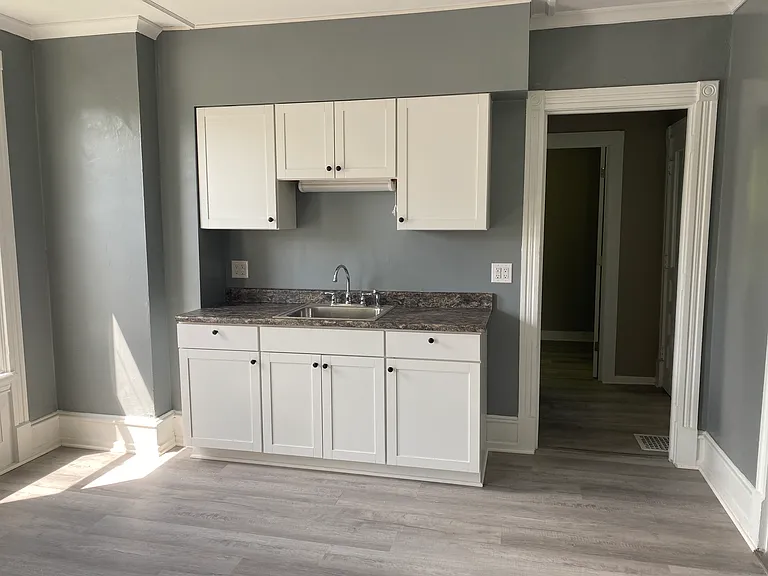 172 River St — Photo 5