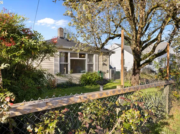 7645 SE Henderson St, Portland, OR 97206