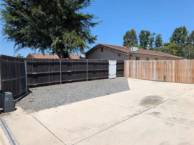 11377 Buckskin Ave — Photo 14