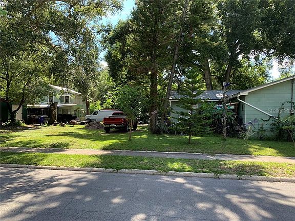 3rd image of 502 W Park St