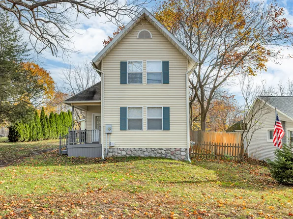 115 S Main St, Munith, MI 49259