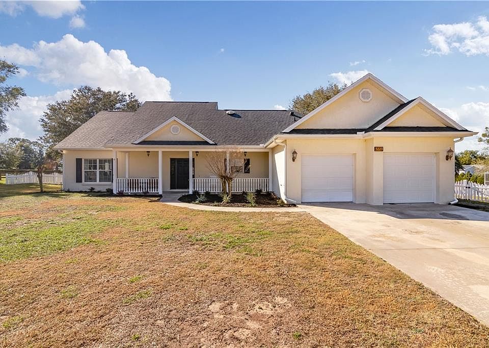 1st image of 5225 Green Briar Dr