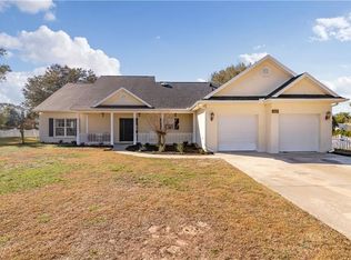 5225 Green Briar Dr, Lady Lake, FL 32159