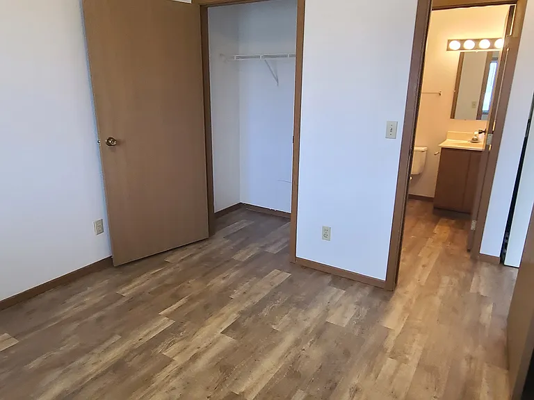 Skaff Apartments - Fargo — Photo 34