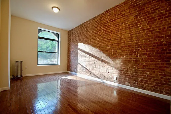 Rented by Bohemia Realty Group | media 14