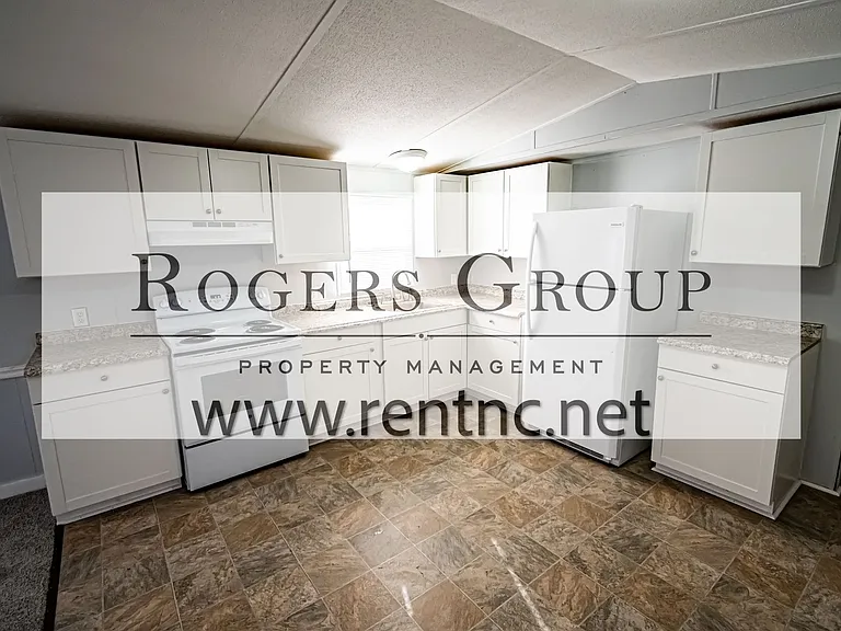 15 Freedom Ln — Photo 2