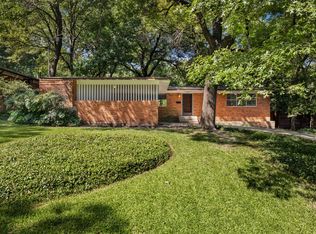 985 N Rustic Cir, Dallas, TX 75218
